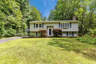 6 Sybil Ln, Litchfield, NH 03052 - Photo 1