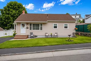 16 Lessard St, Nashua, NH 03064 - Photo 1