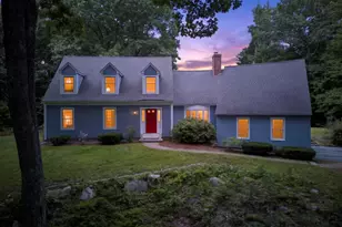 14 Fieldstone Dr, Amherst, NH 03031 - Photo 1