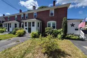 10 Beech St, Newmarket, NH 03857 - Photo 1