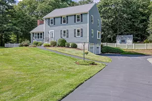 27 Marty Dr, Merrimack, NH 03054 - Photo 1