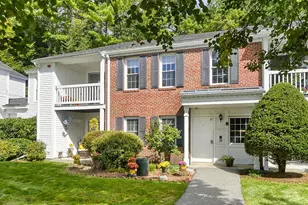 37 Windsor Ct, Keene, NH 03431 - Photo 1