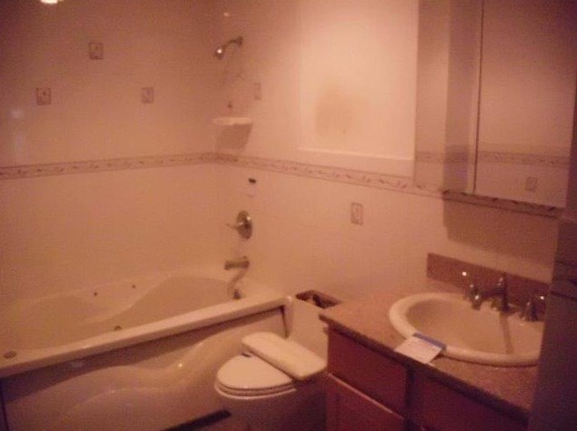 111 Admirals Way, Bourne MA 02532-3652 exterior