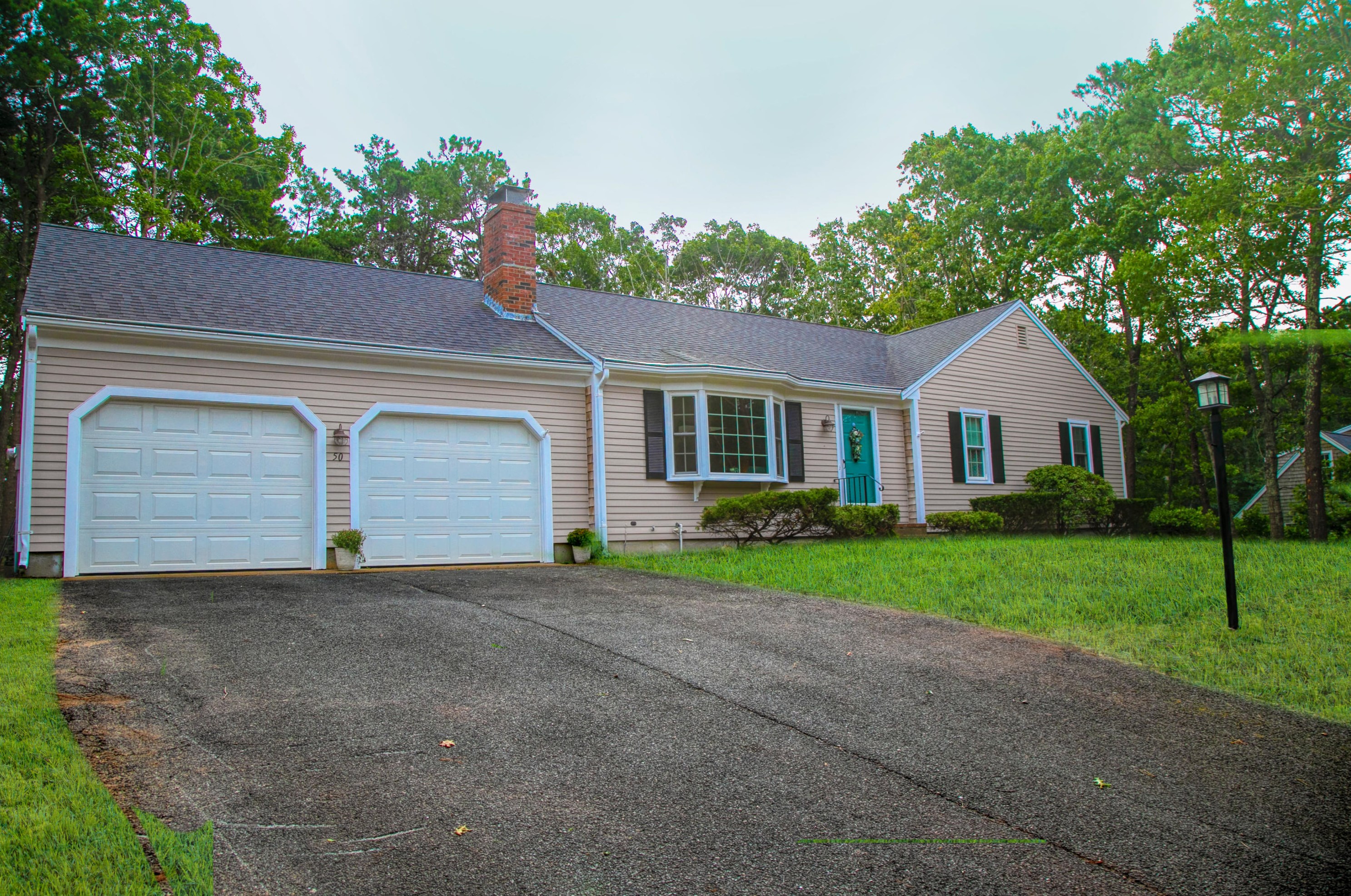 50 Long Hill Rd, Dennis, MA 02638 exterior