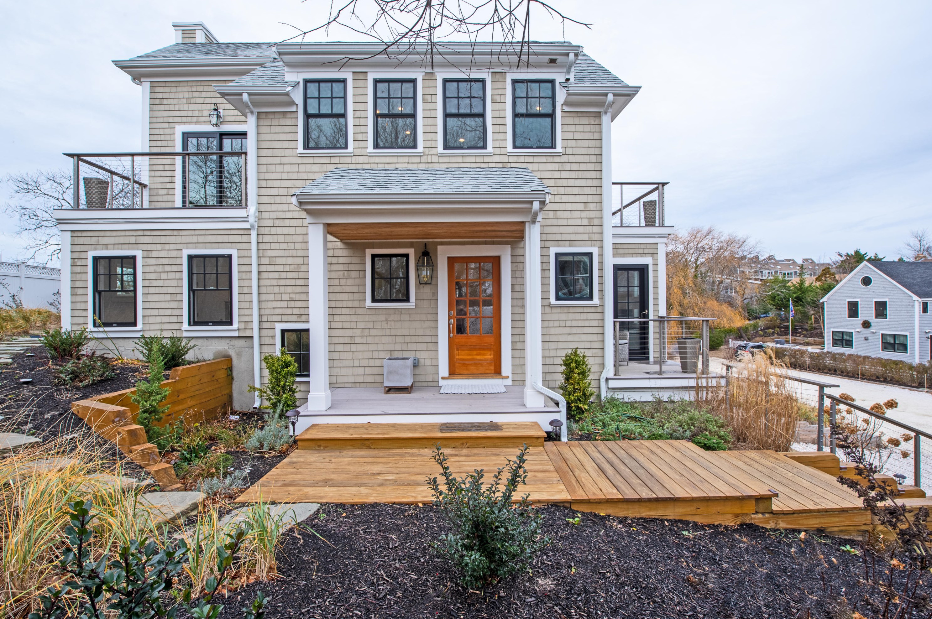 27 Creek Rd, Provincetown, MA 02657-1229