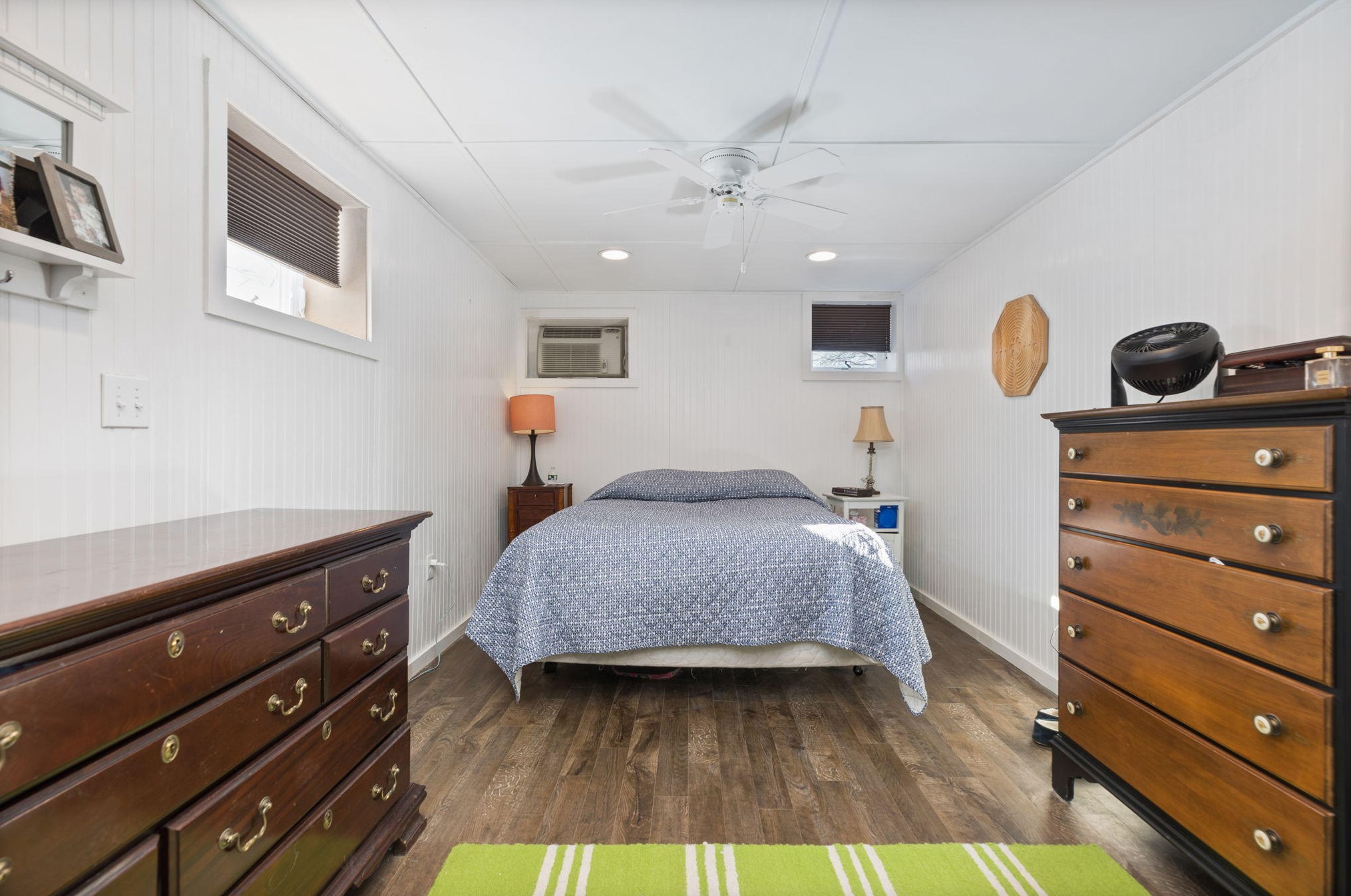 597 Circuit Ave, Bourne MA 02559-2031 exterior