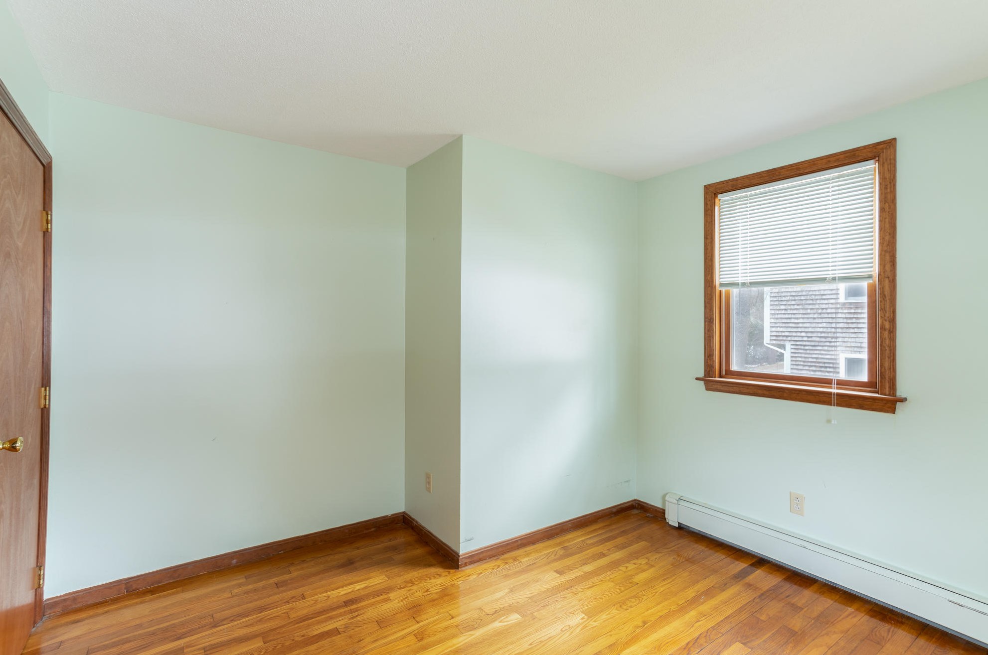 43 Cranberry Rd, Bourne MA 02532-3047 exterior