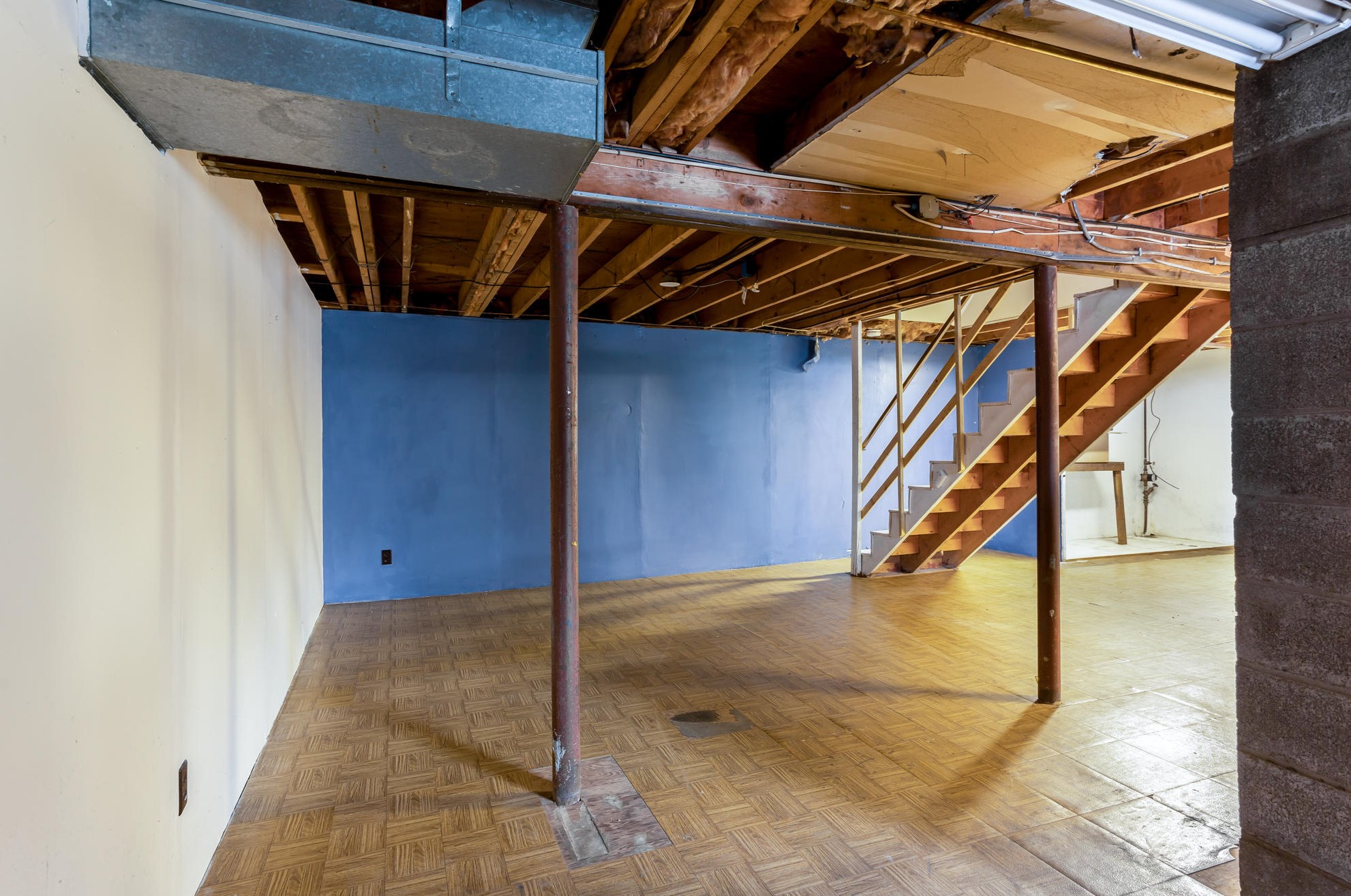 43 Cranberry Rd, Bourne MA 02532-3047 exterior