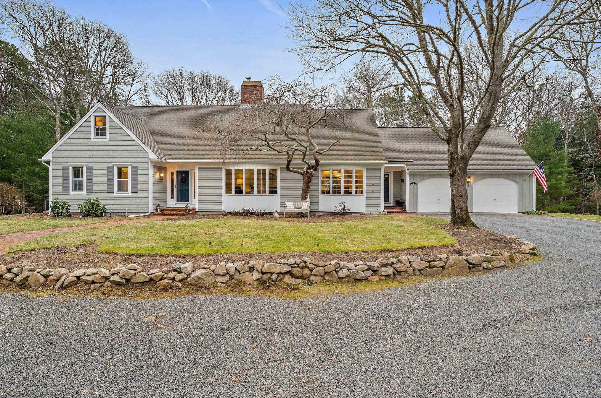 187 Cotuit Bay Dr, Cotuit, MA 02635 exterior