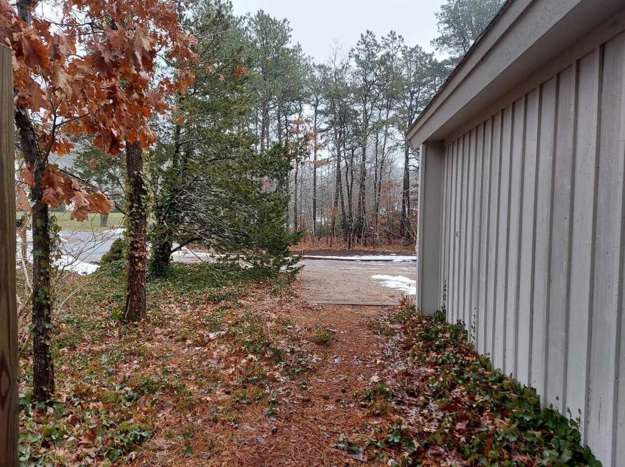 57 Black Ball Hl Rd, Dennis MA 02638-2239 exterior