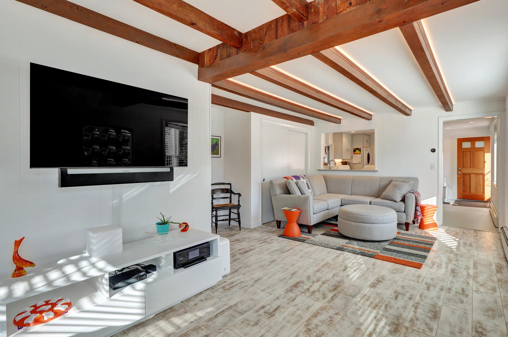 480 Commercial St, Provincetown MA 02657-1912 exterior