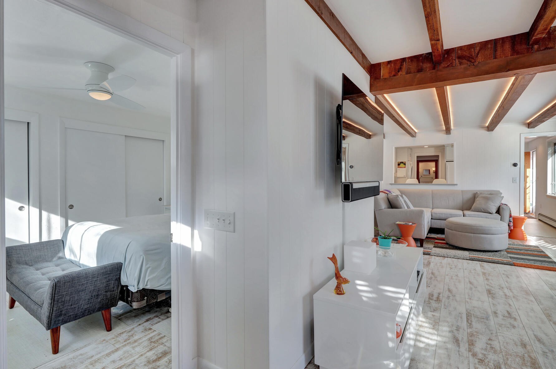 480 Commercial St, Provincetown MA 02657-1912 exterior