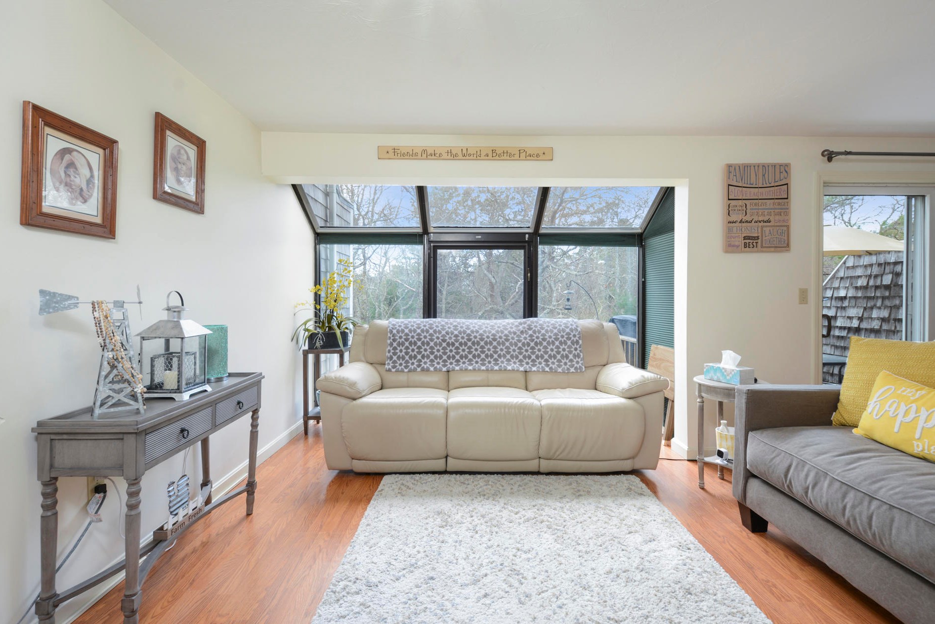 21 Hbr Hl Dr, Bourne MA 02532-3880 exterior