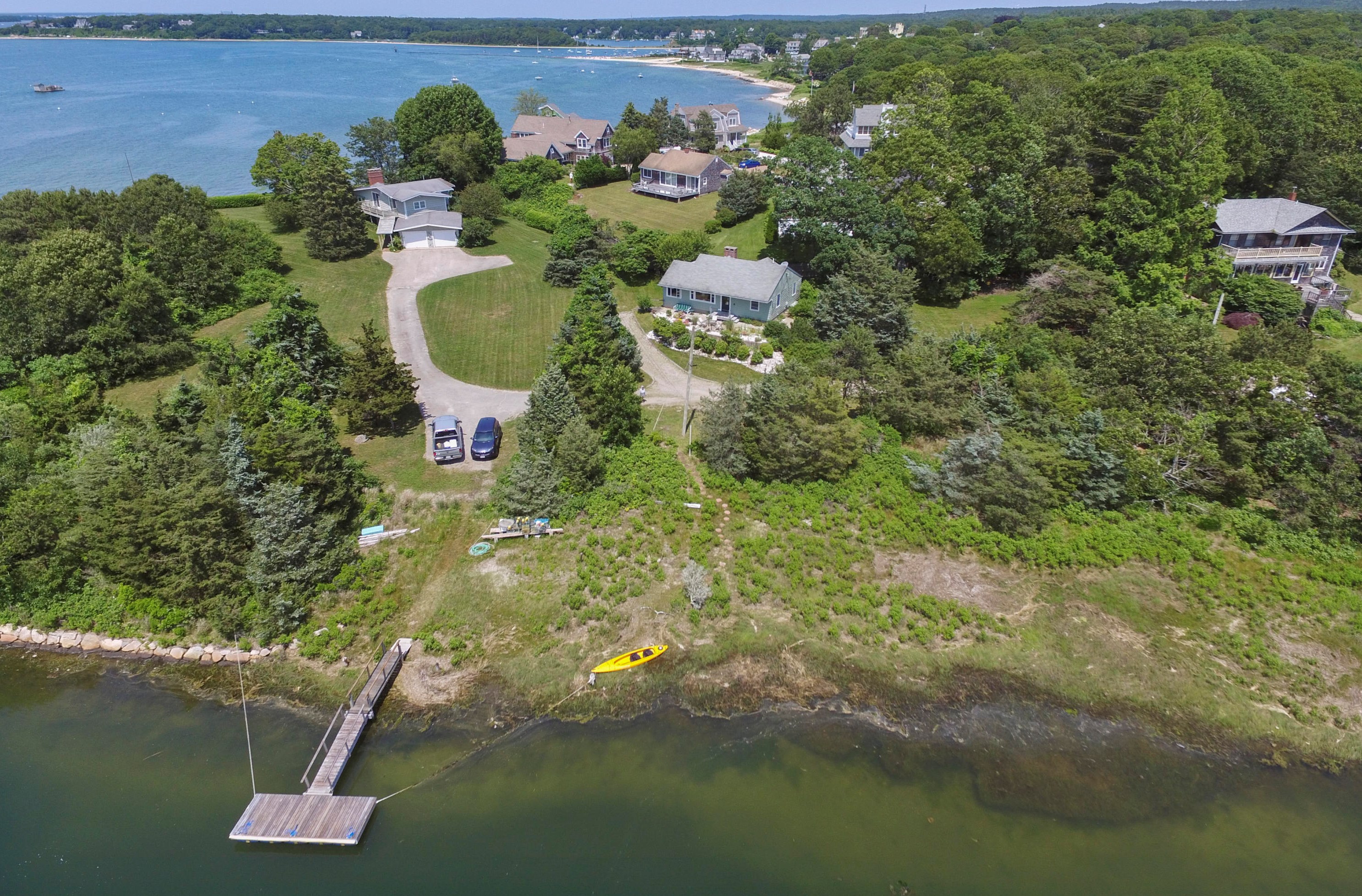 171 Bay Rd, North-Falmouth, MA 02556 exterior