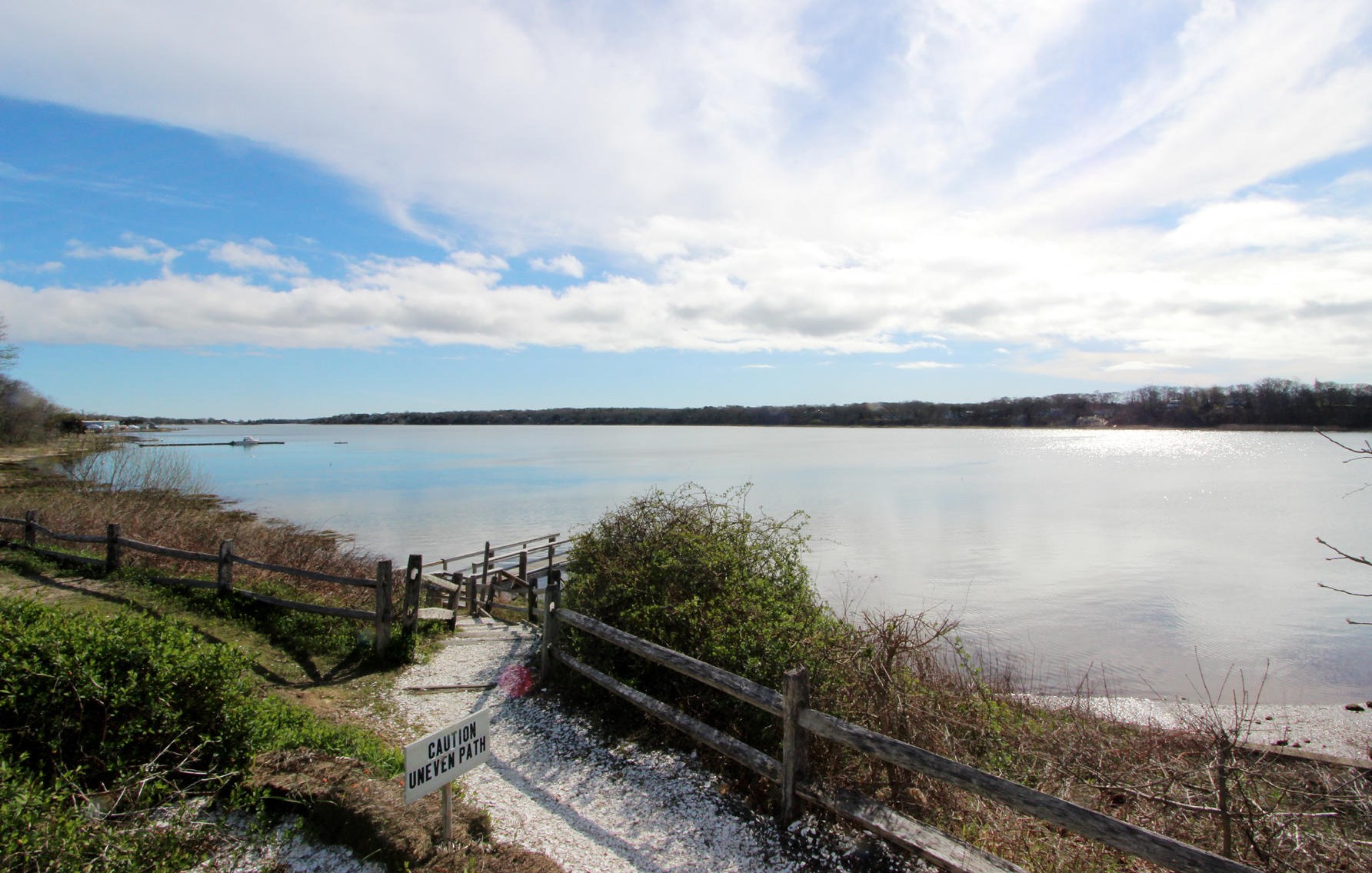 13 Orleans Rd, Orleans MA 02653-4012 exterior