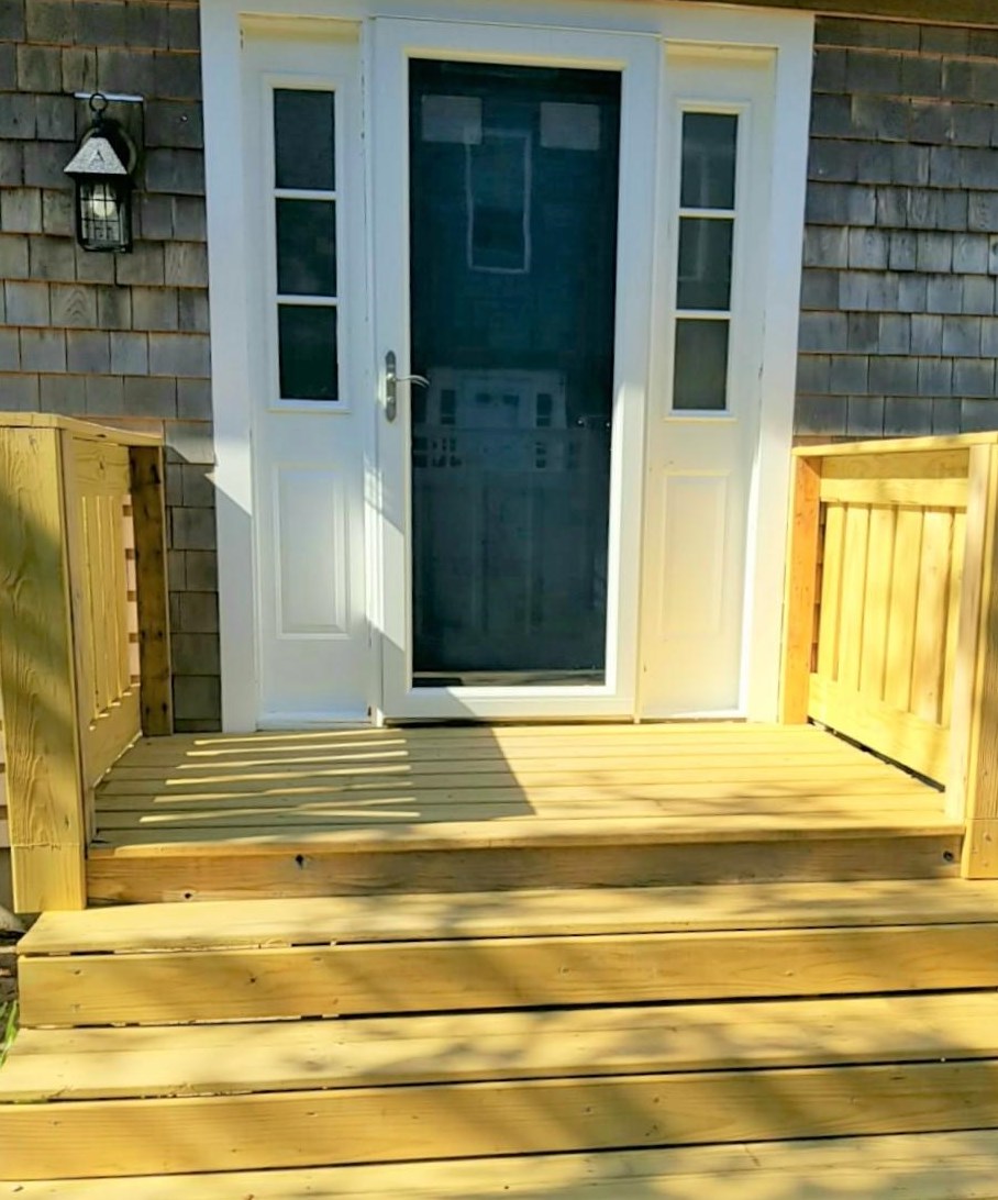 75 Howland St, Provincetown, MA 02657 exterior