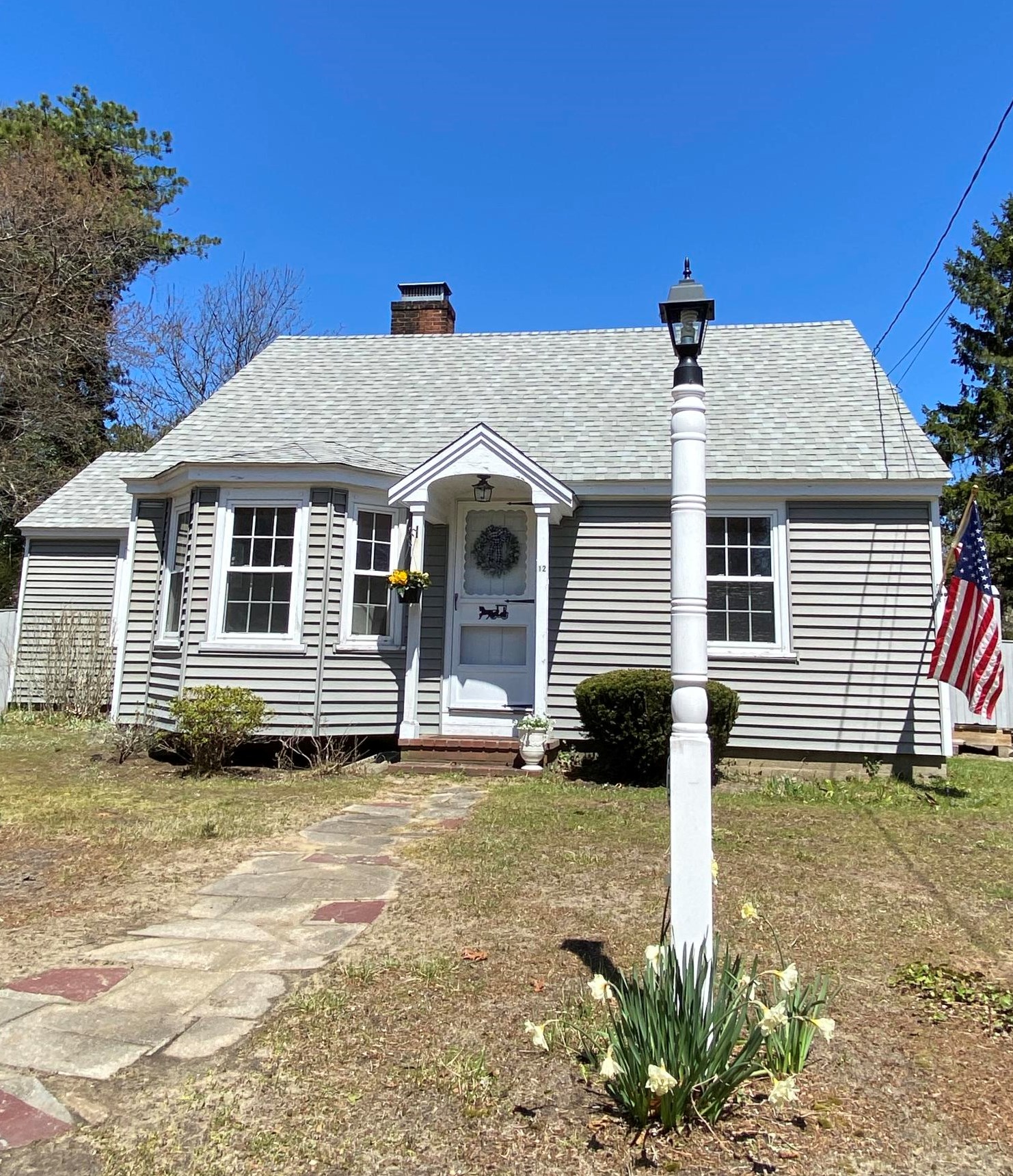 12 Smith St, Dennis Port, MA 02639 exterior