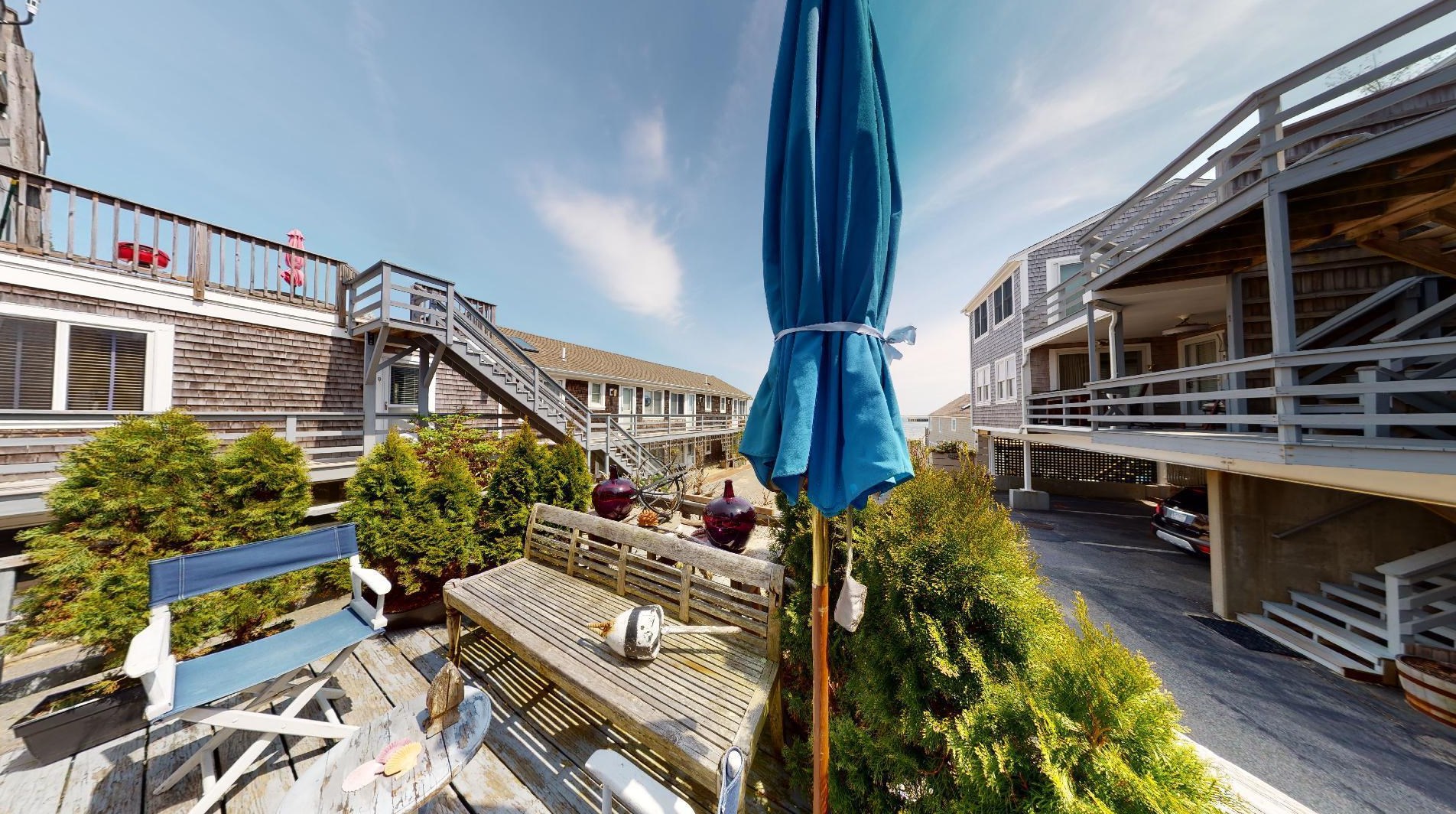 145 Commercial St, Provincetown MA  02657-2036 exterior