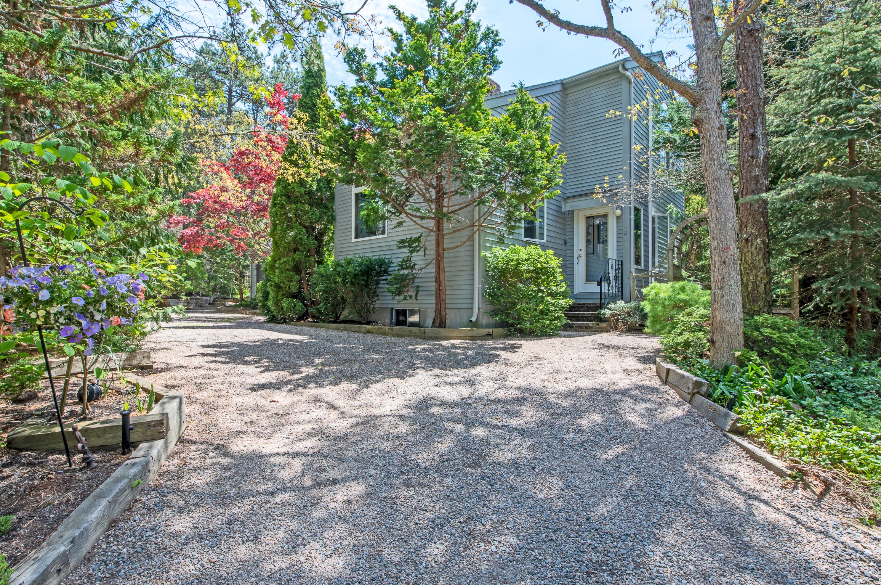 2 River Harbor Rd, Wellfleet, MA 02667