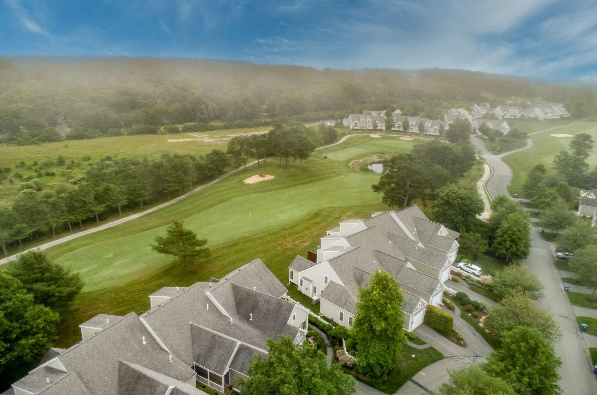 12 Blue Mdw Ct, Bourne MA 02532-8343 exterior