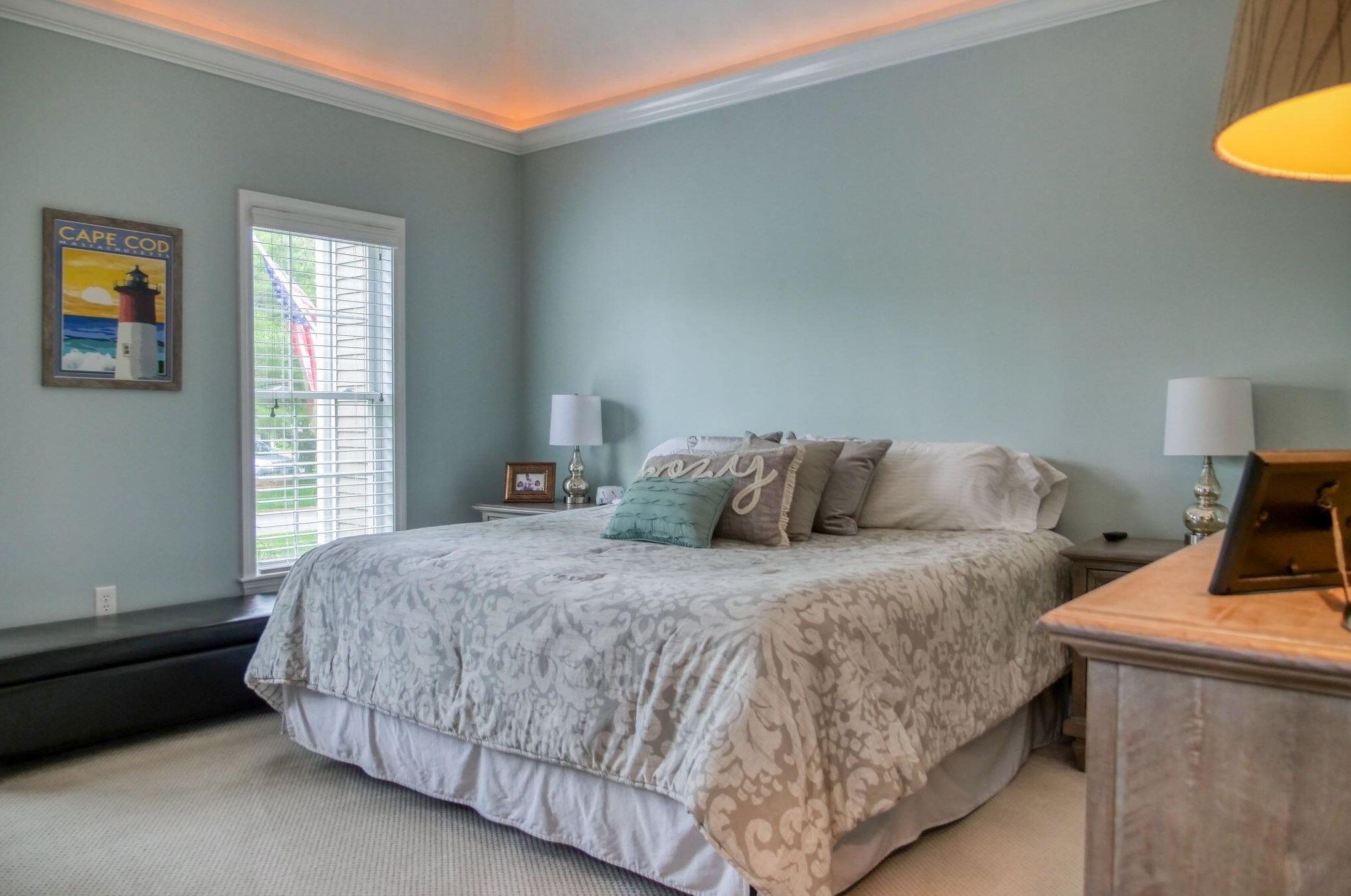 12 Blue Mdw Ct, Bourne MA 02532-8343 exterior