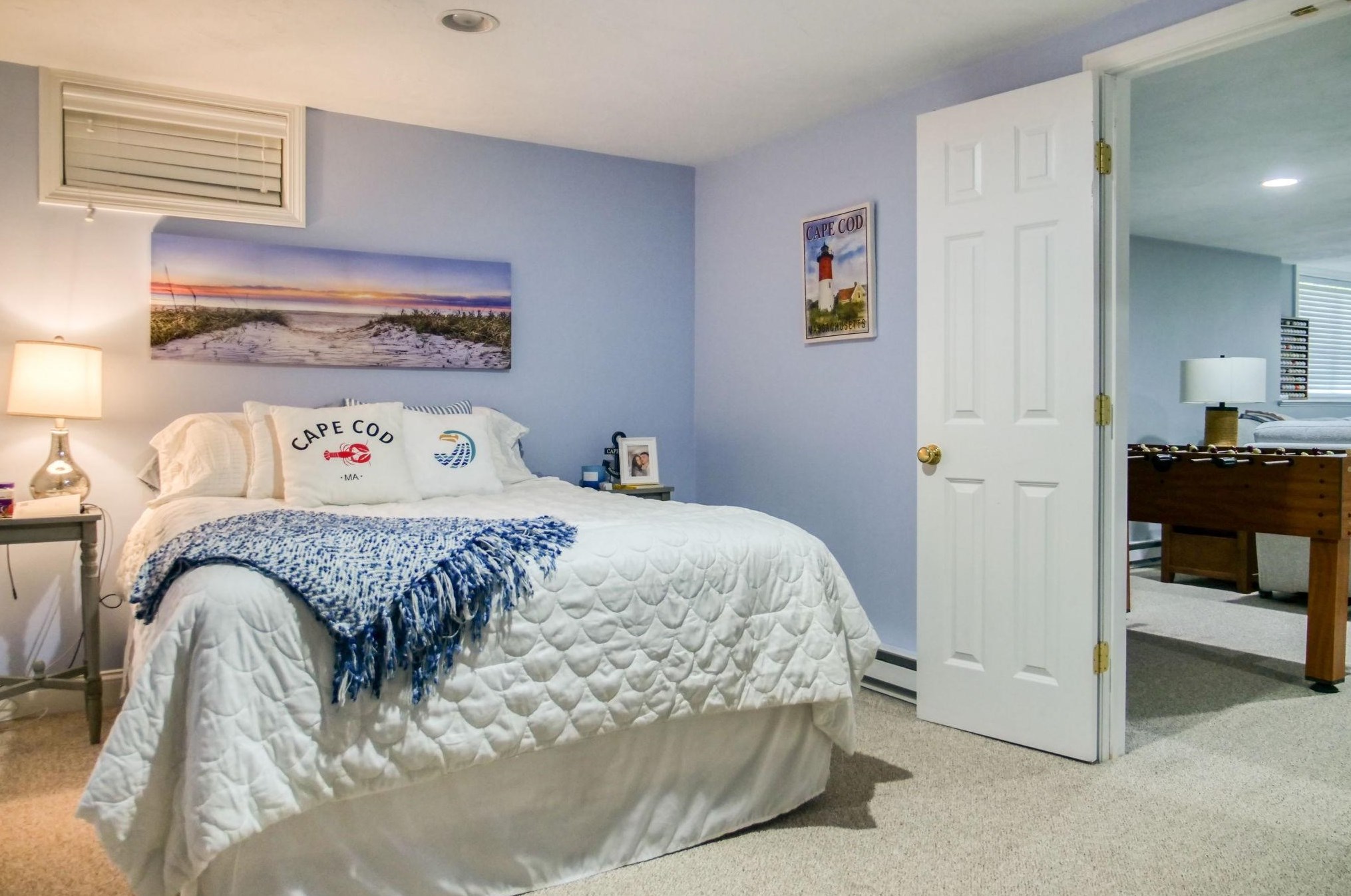 12 Blue Mdw Ct, Bourne MA 02532-8343 exterior