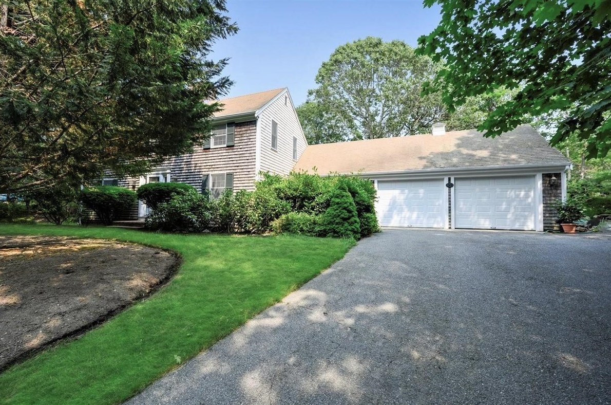 50 Kerouach Rd, Wellfleet, MA 02667