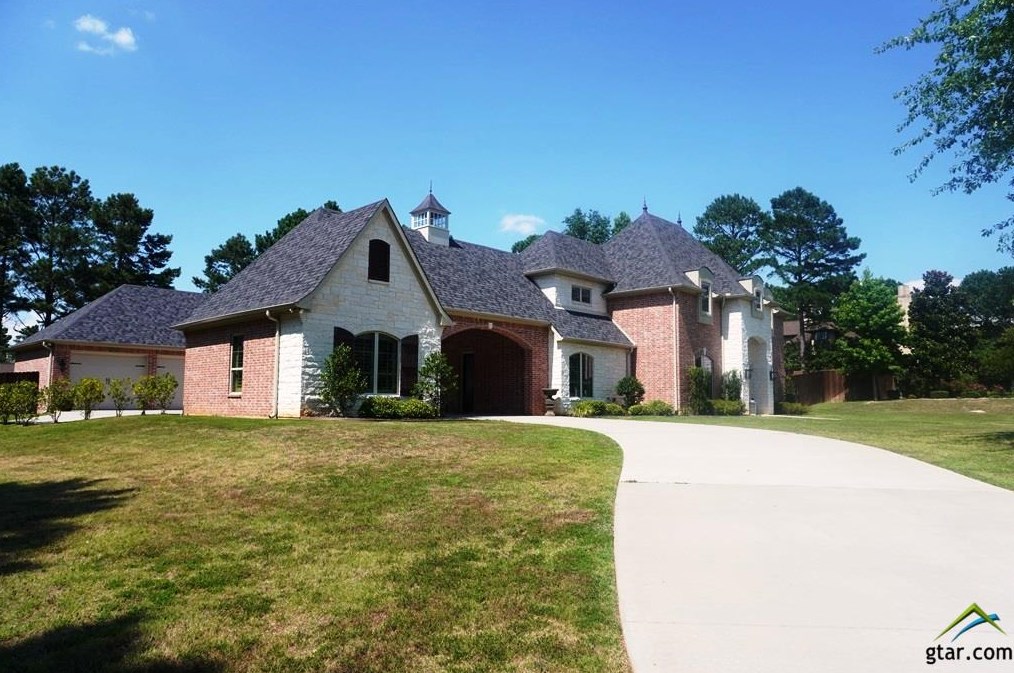 2070 Dressage Ln, Tyler, TX 75703