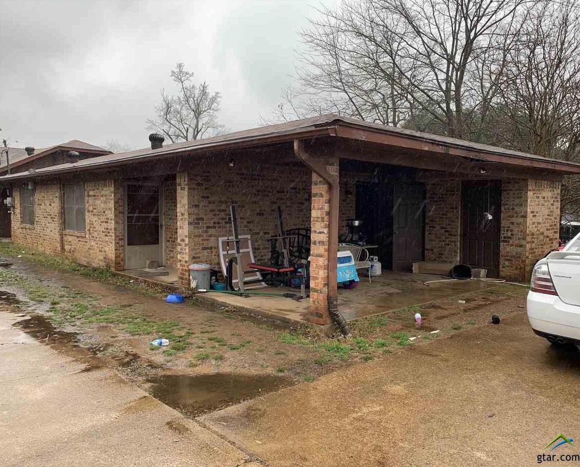 1428 5th St, Tyler TX  75701-3428 exterior