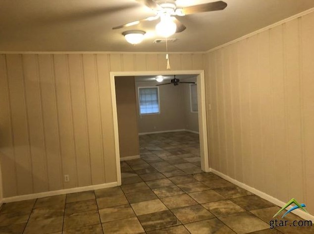 2110 Devine St, Tyler TX  75701-2413 exterior