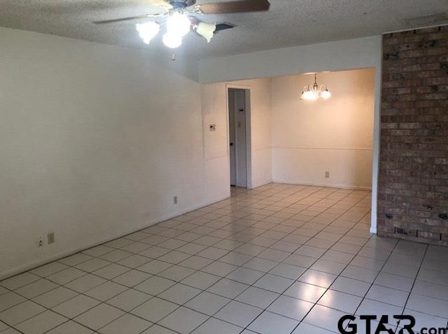 413 Hollyoak, Tyler, TX 75703