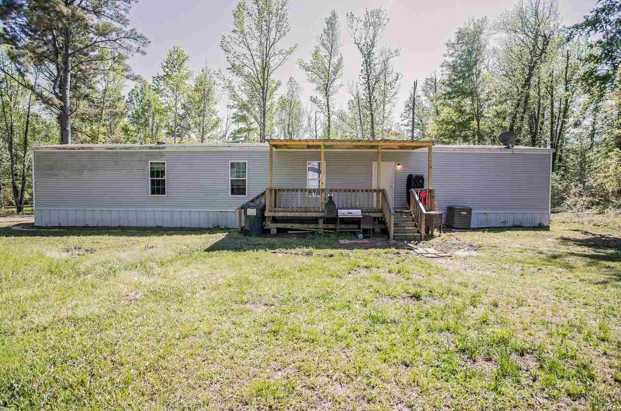 17077 Jessie Hale Rd, Tyler, TX 75707-7638
