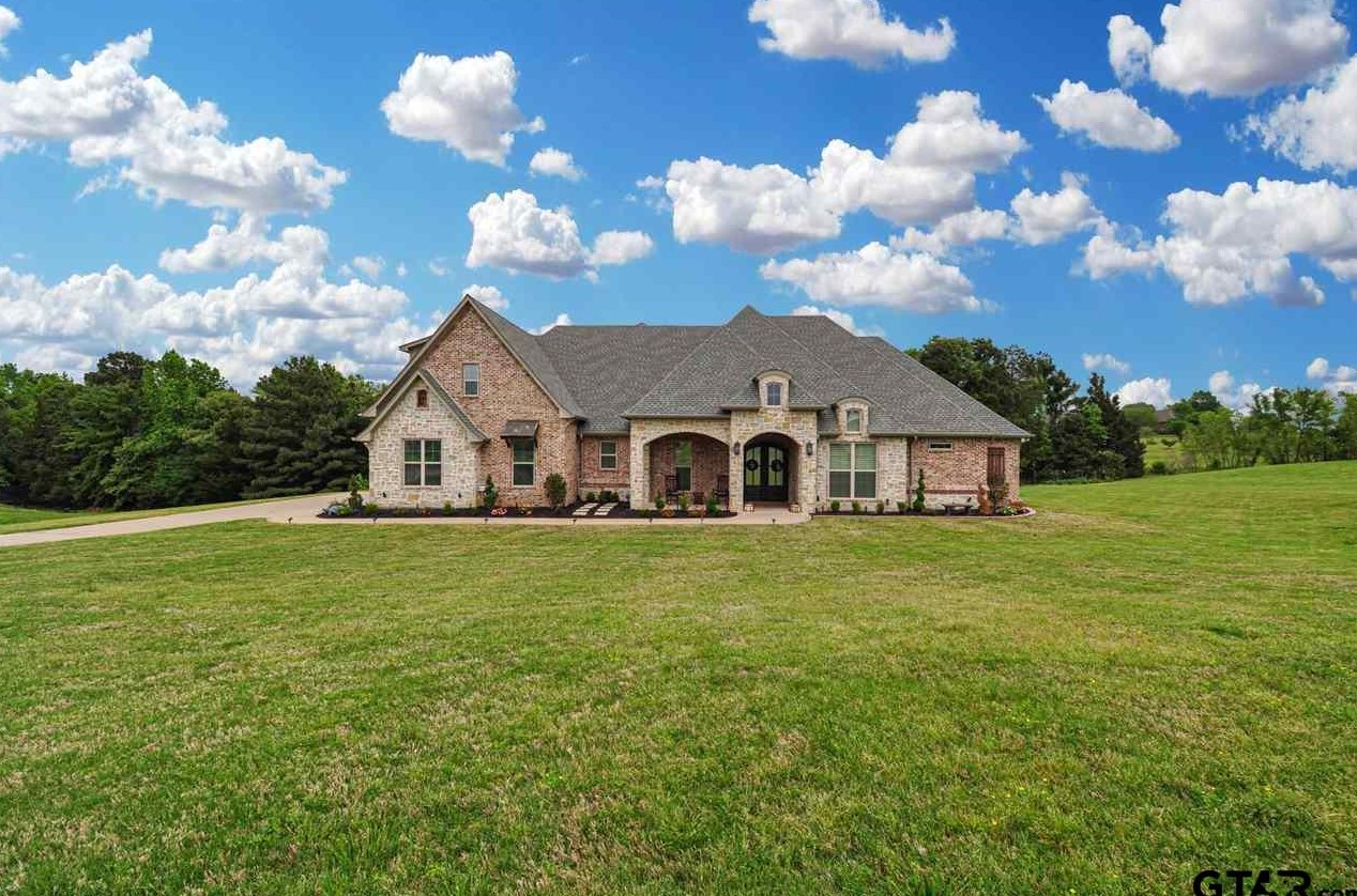 21943 Syrah Ln, Tyler, TX 75703-9229