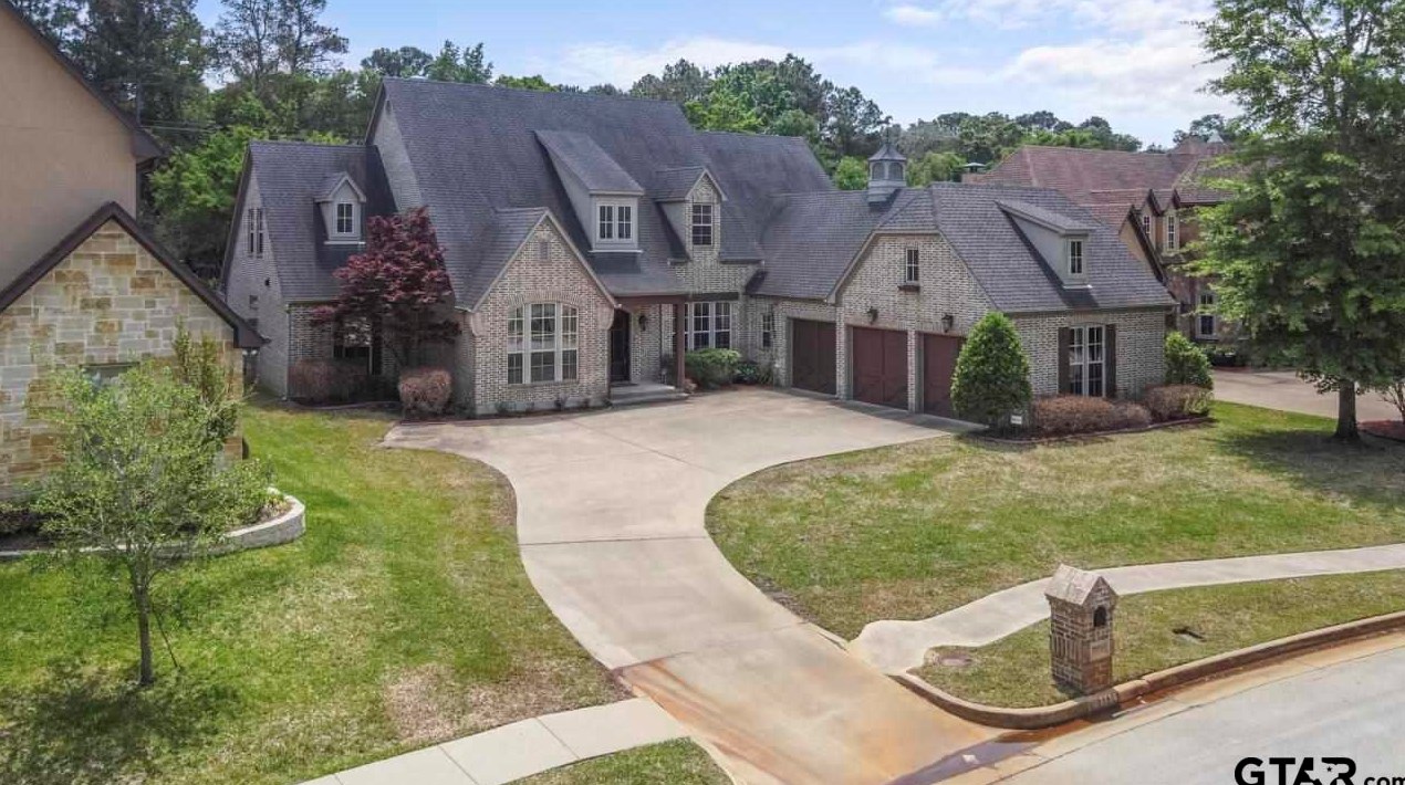 7736 Cross Rd, Tyler, TX 75703