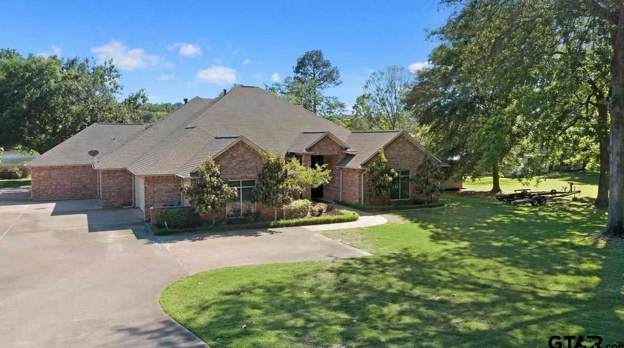 13735 Peninsula Rd, Whitehouse, TX 75791