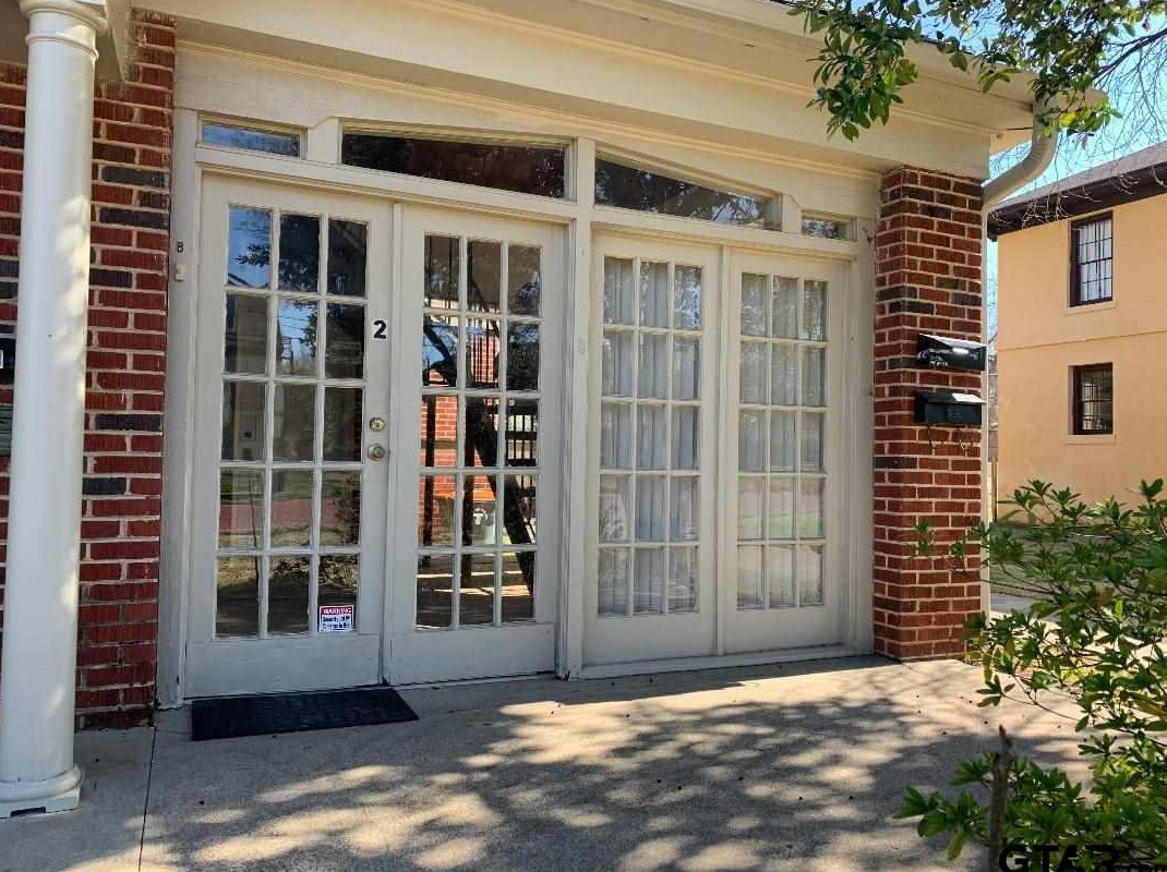 430 S Bonner Unit 200, Tyler, TX 75702