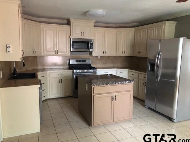 1306 S Kennedy Ave, Tyler, TX 75701