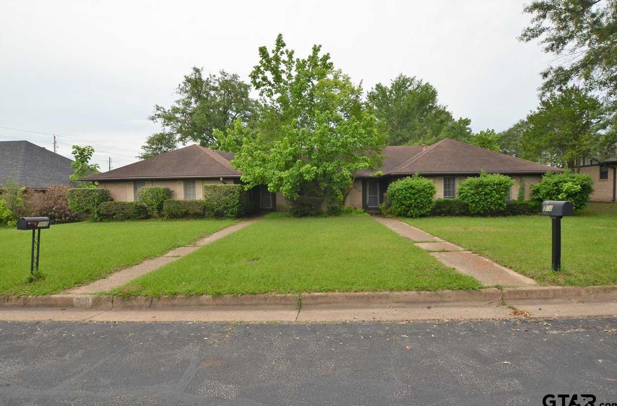 314 Top Hill Dr, Tyler, TX 75703-3622