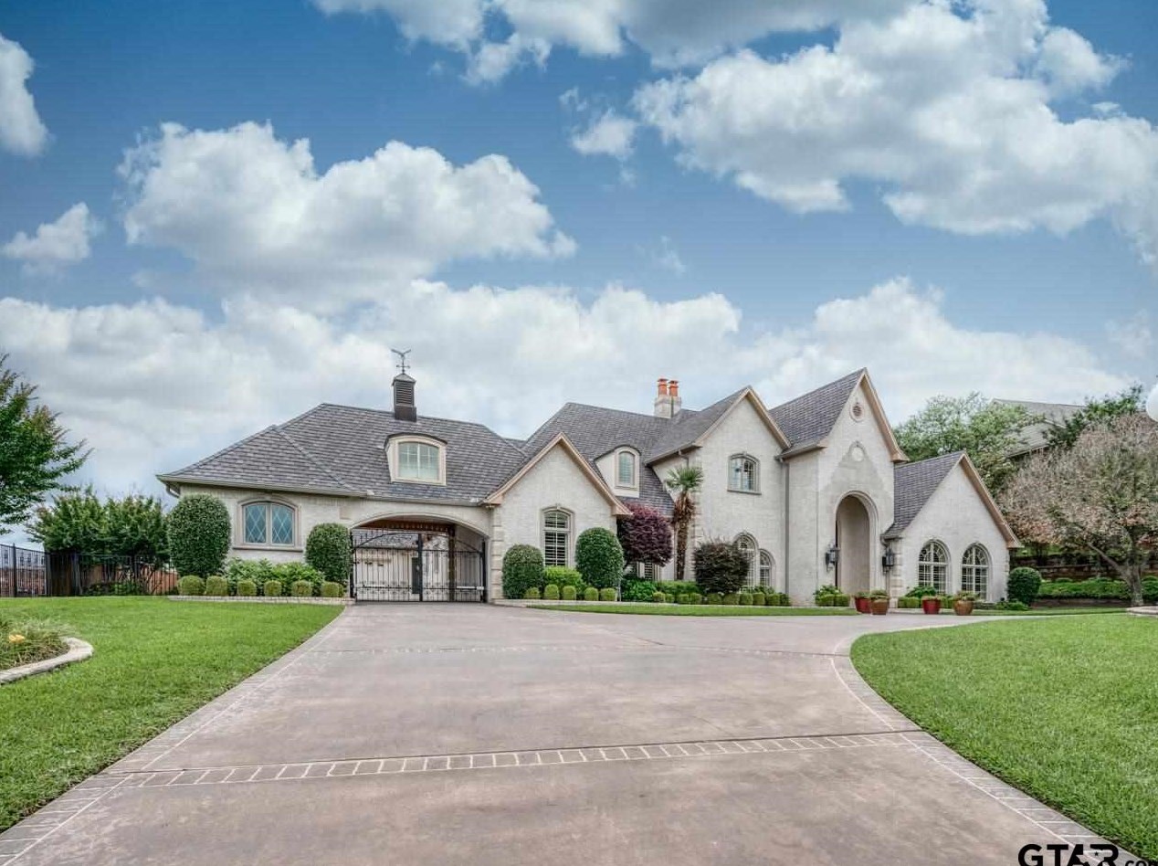 3060 Concord Pl, Tyler, TX 75701-7546
