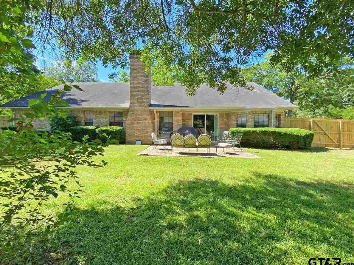 600 David Dr, Tyler TX  75703-4815 exterior