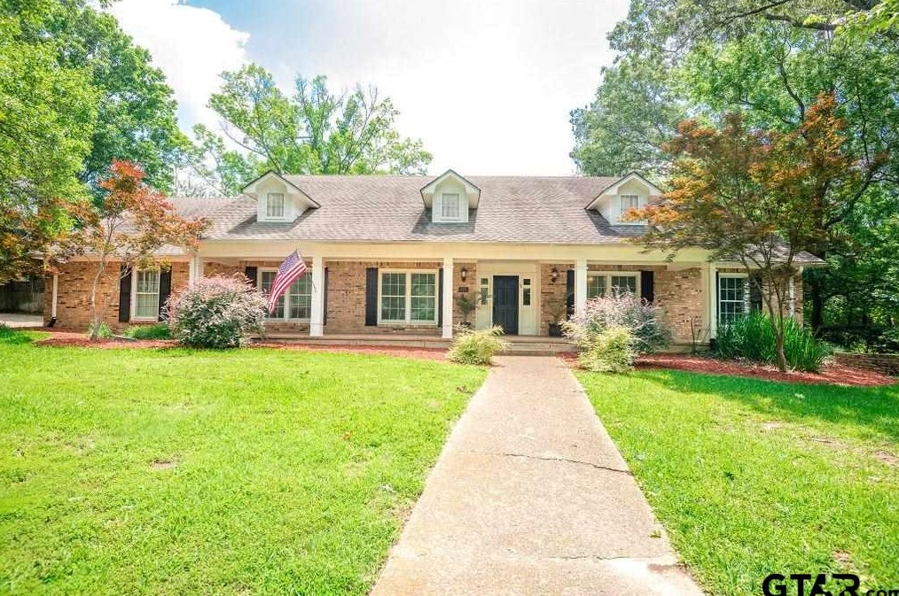 3132 Bracken Dr, Tyler, TX 75701