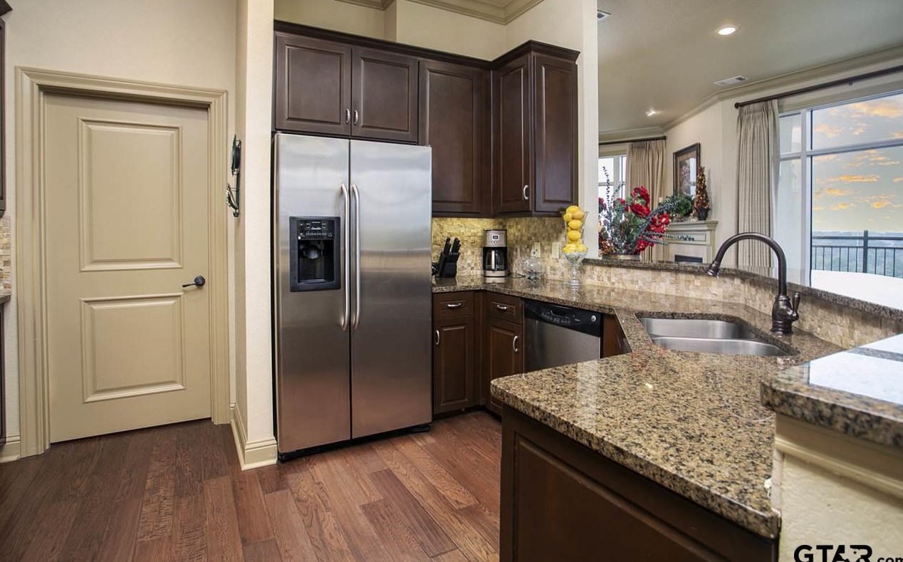 2801 Wexford Dr #1104, Tyler, TX 75709