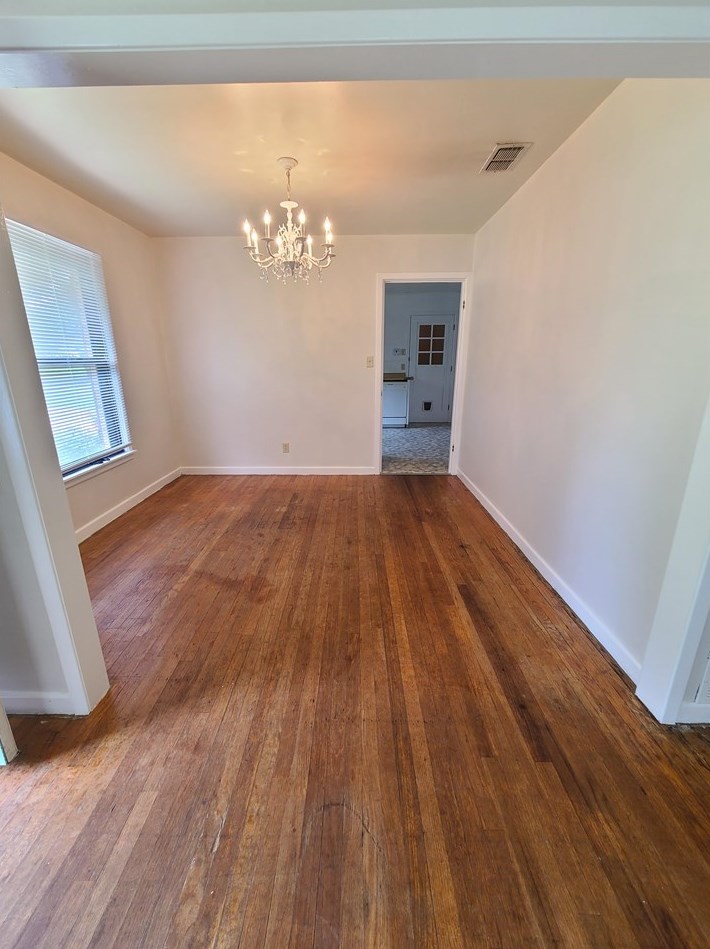 2330 Airline Dr, Tyler, TX 75701