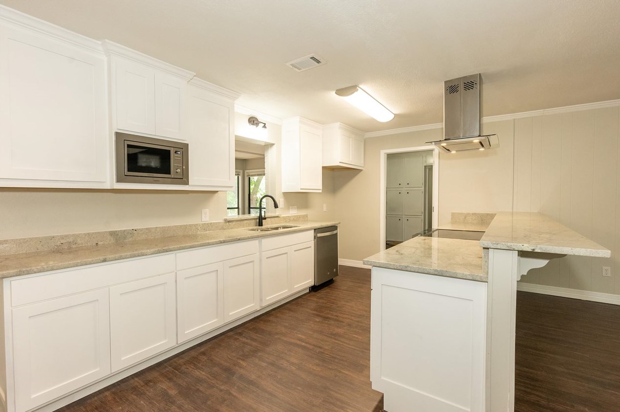 903 Joel Dr, Tyler TX  75703-4845 exterior