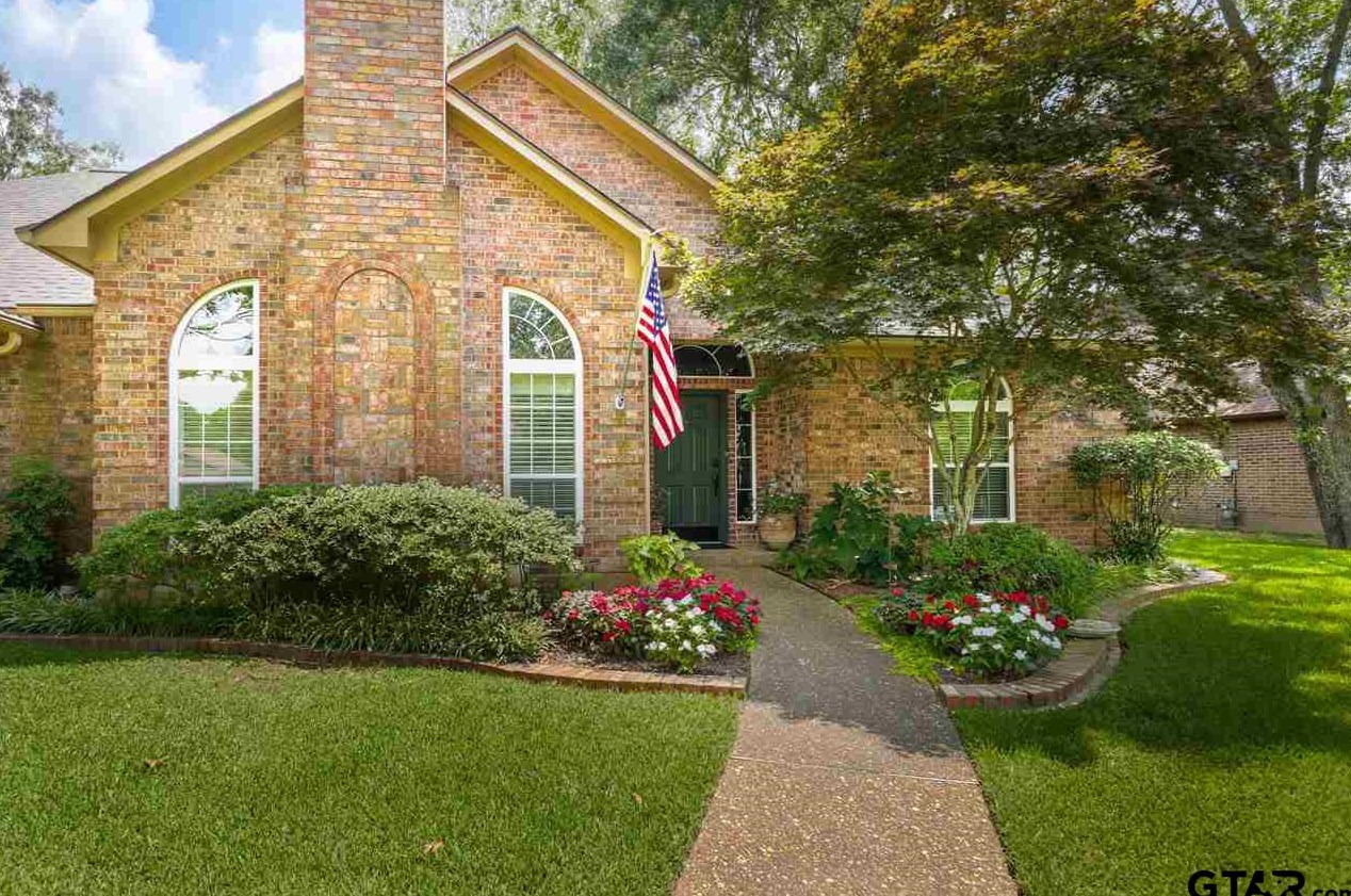 1613 Cimmarron Dr, Tyler, TX 75703-4501