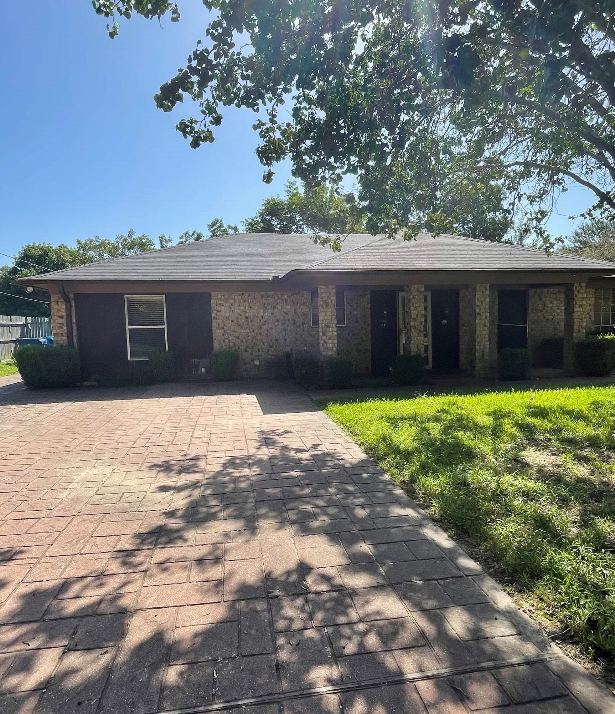 304 Hillcreek Dr, Whitehouse, TX 75791