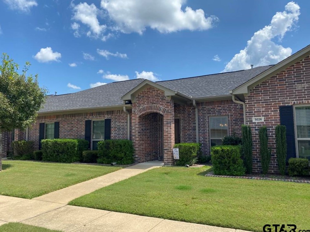 5026 Shiloh Village Dr, Tyler, TX 75703