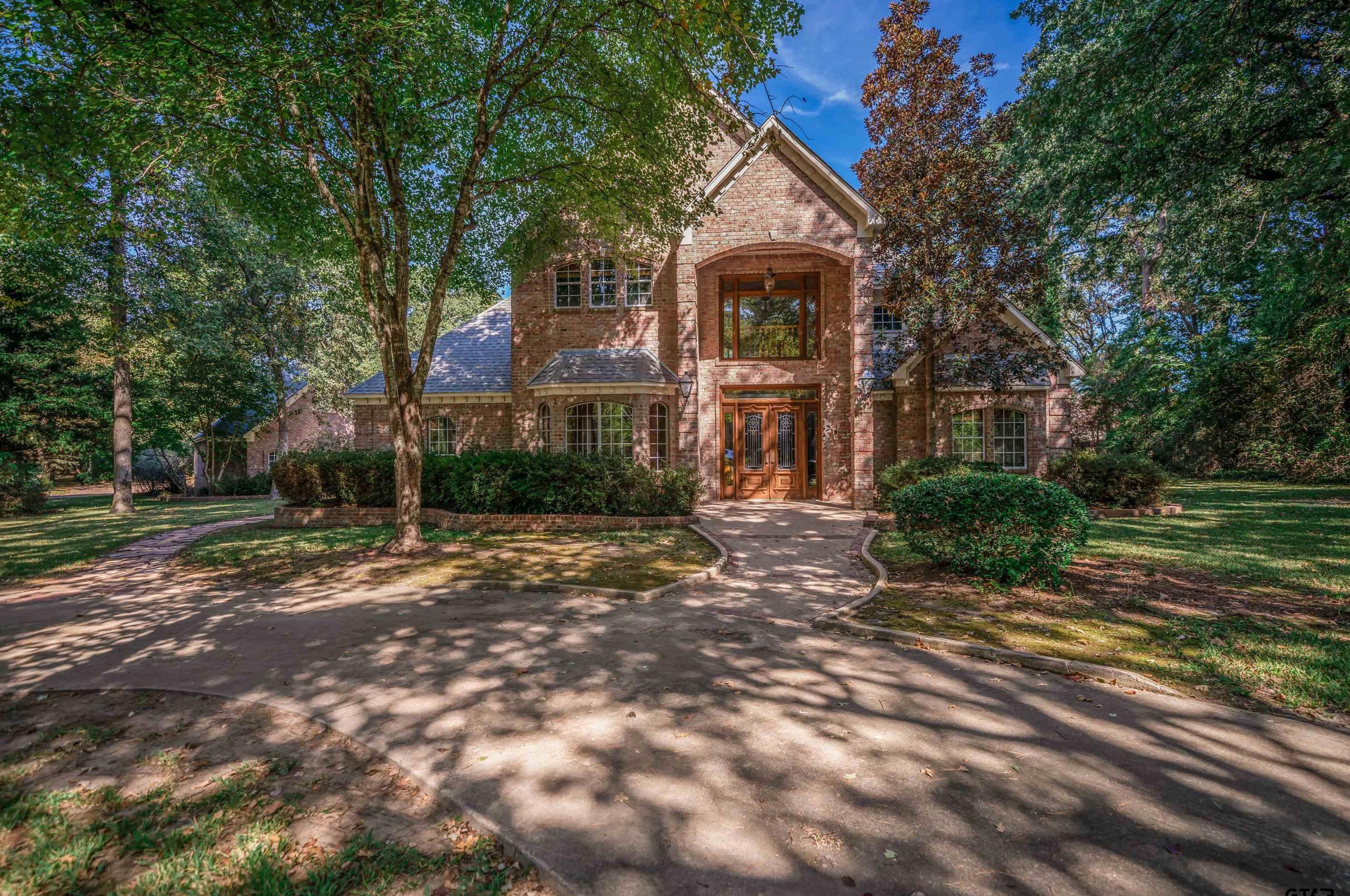 1012 Wilder Woods, Tyler, TX 75703-5566