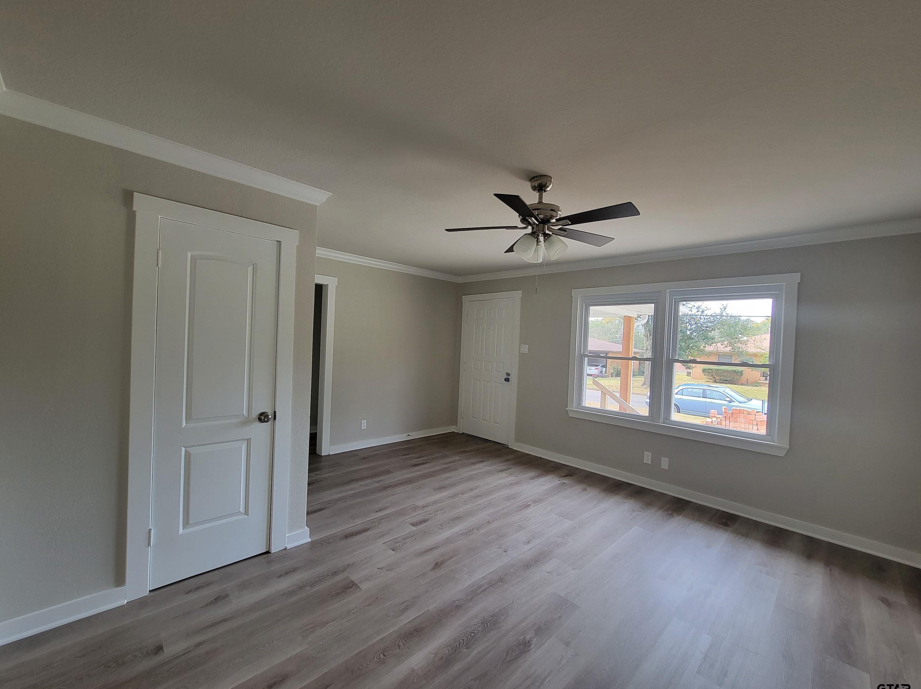 1525 Charlotte Dr, Tyler TX  75702-2619 exterior