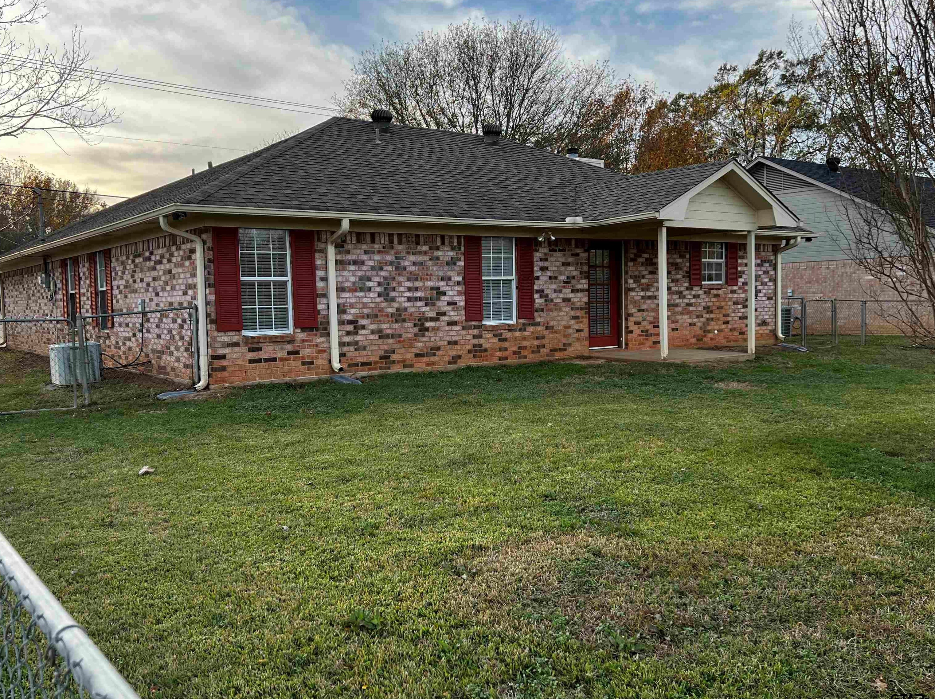 508 Rather St, Mount Selman, TX 75757-5090